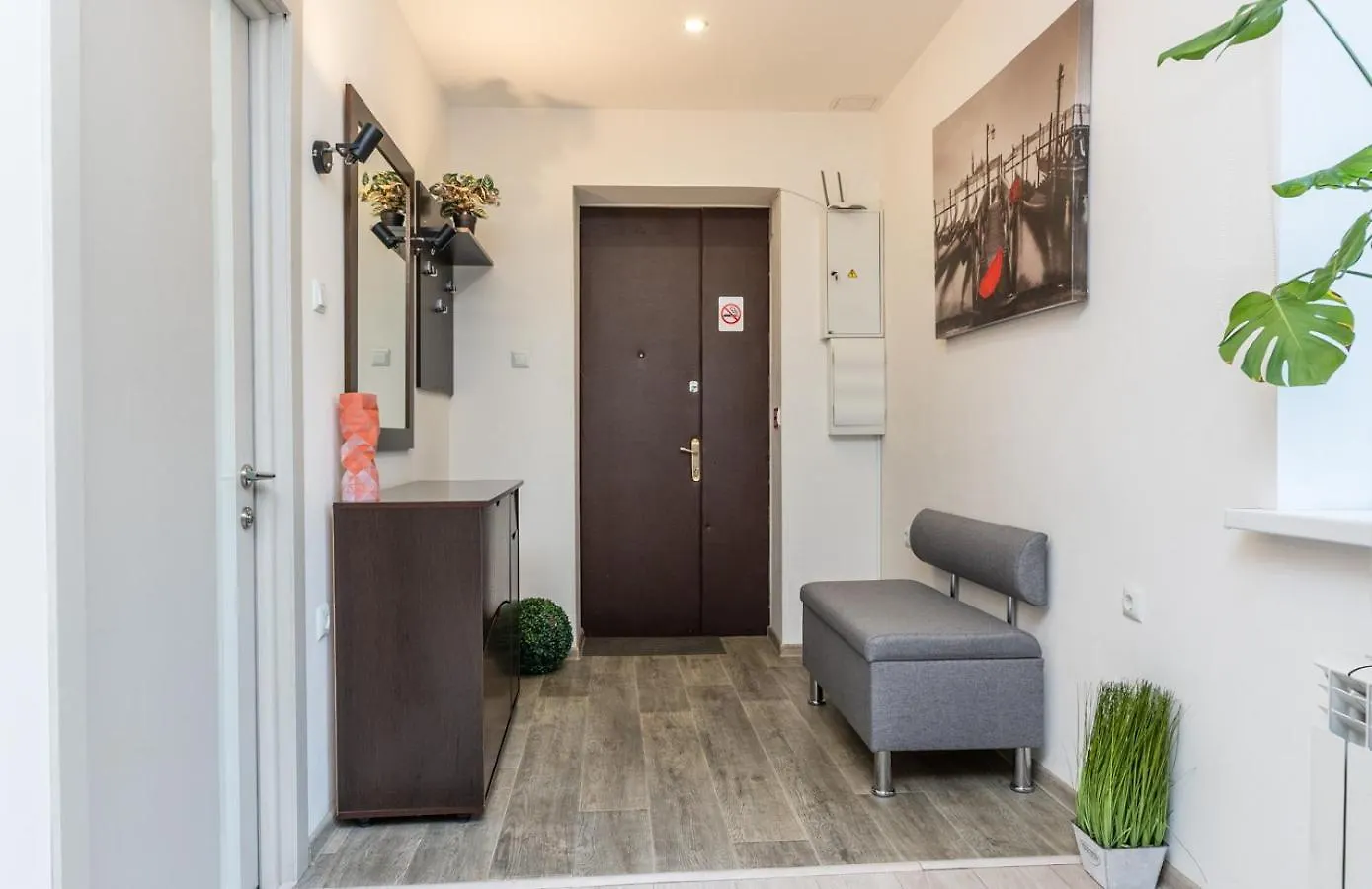 Ultra Lux 3 Rooms Apartment Near Arena City Kiev