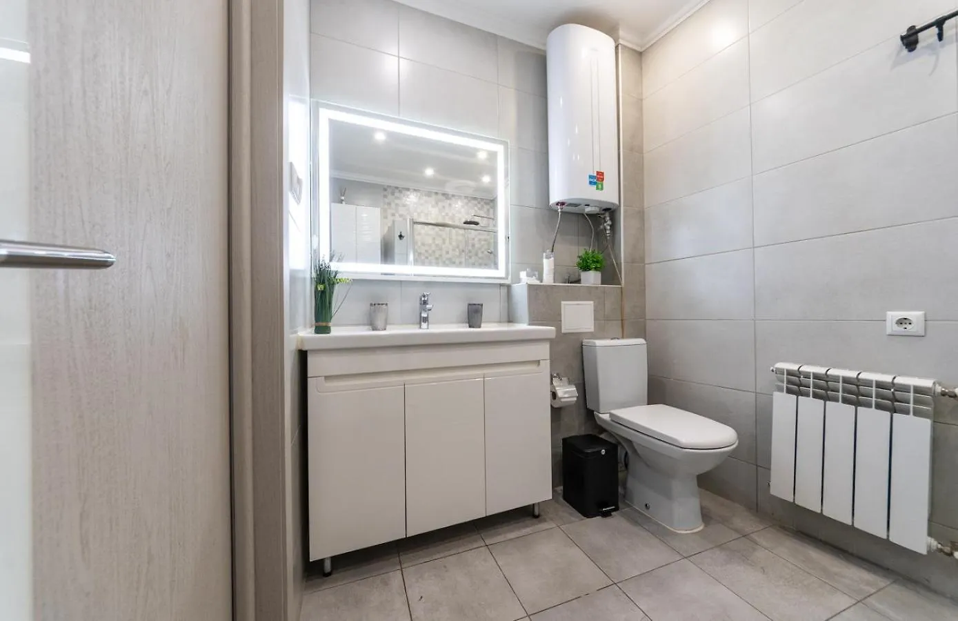 Ultra Lux 3 Rooms Apartment Near Arena City كييف أوكرانيا