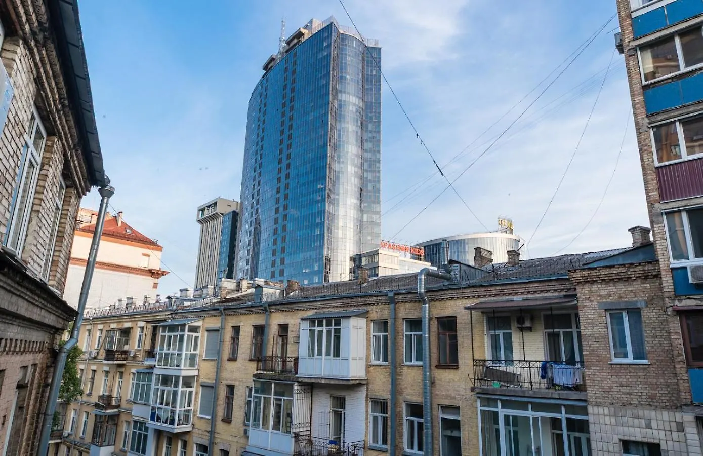 Ultra Lux 3 Rooms Apartment Near Arena City كييف